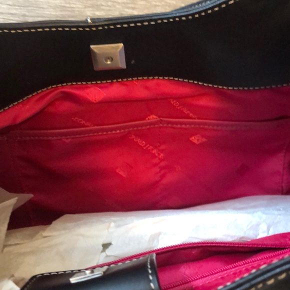 New, Donald J Pliner Black Purse - Picture 5 of 5